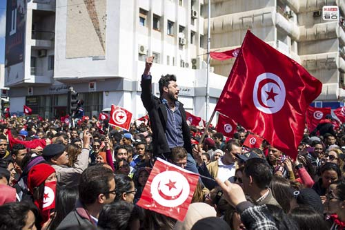 ͻ��˹ǰ��Ա:��������֮�����ݻٶ��ڴ���