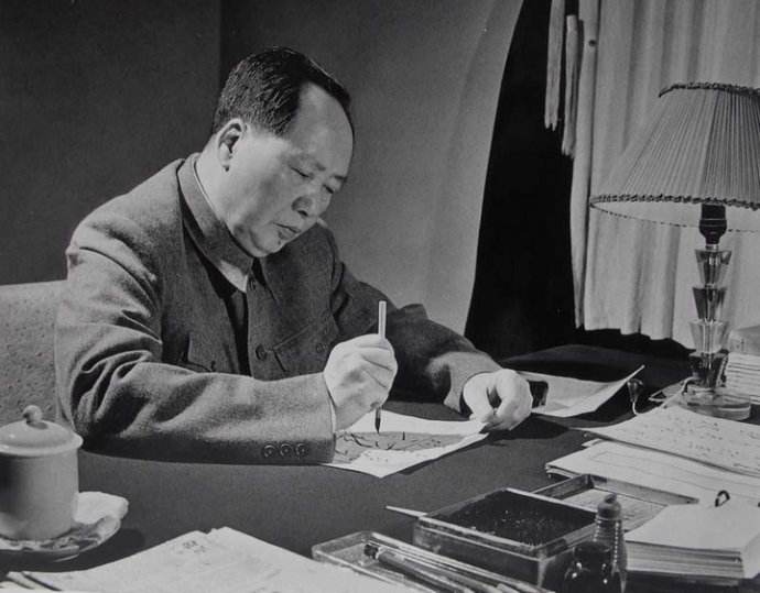 ë�󶫡���ʮ���ϵ��������ں�����Զ����