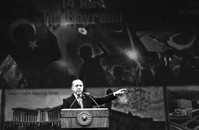 ŭ��ŷ�ޣ������ల��ǿ����·