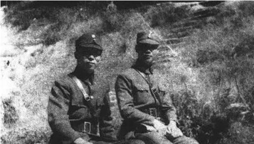 ���ͽ���ʯ�����ϰ�ڡ��Ķ����ֵ�