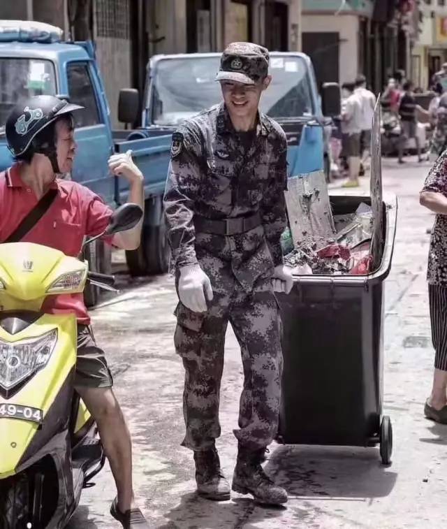 ��ž�����ԡѪ����Ӣ�£��۲�������������ɳ�