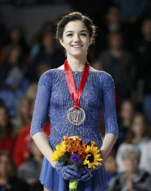 ����˹�ֱ���һ�������������˭