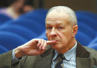 ����ǰ�������ù��ʣ�����׷�������Ŀ̰���ʽ�Ǽ���Σ�յ�