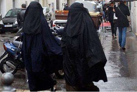 �½������˱����ڽ�˼����Σ���ź�