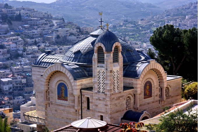 �ܹ��ж�����ɫ����������Է��������ｫ������Ϊ��ɫ�йٷ�����֮һ